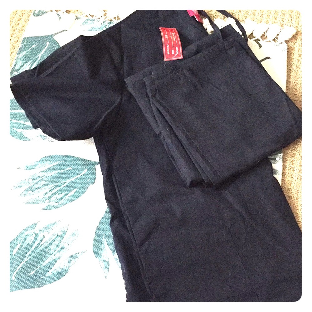 NWT Men’s Navy Blue Scrub Set